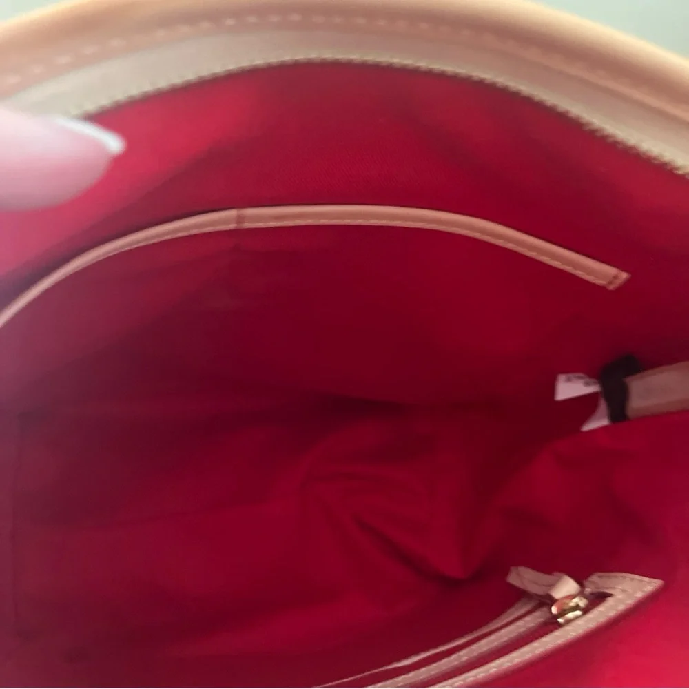 Dooney & Bourke Brand New handbag cross body sample bag. One of a kind. - Picture 5 of 12